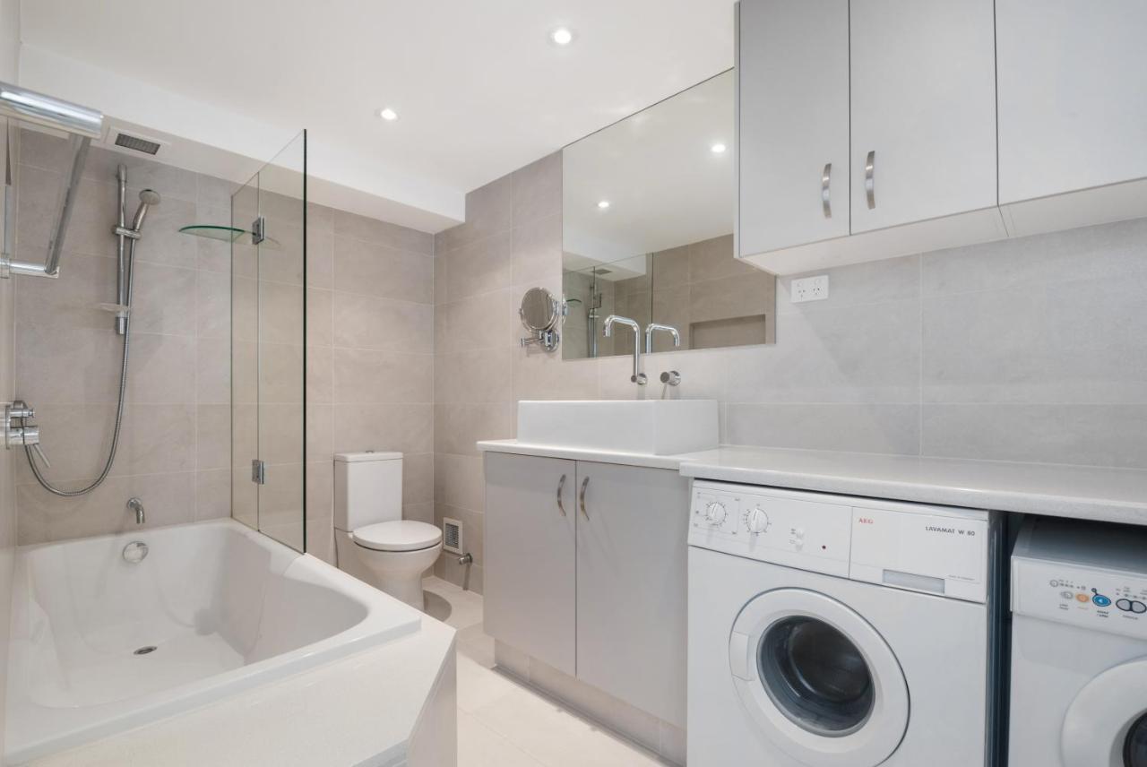 Wharf Lodge River View Apartment Maroochydore Esterno foto