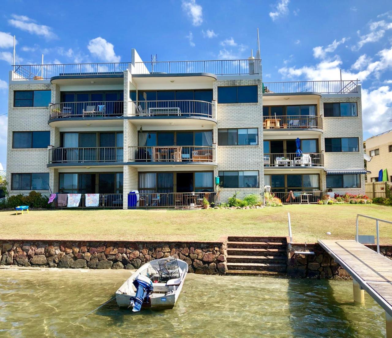 Wharf Lodge River View Apartment Maroochydore Esterno foto